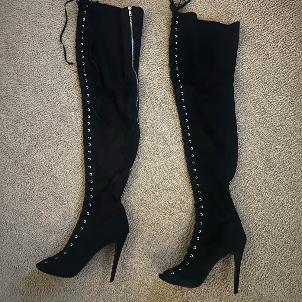 ZIGI Girl Black Lace-Up Over-the-Knee Boots